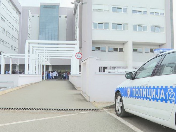 Doboj: Maloljetno lice palo sa napuštenog objekta