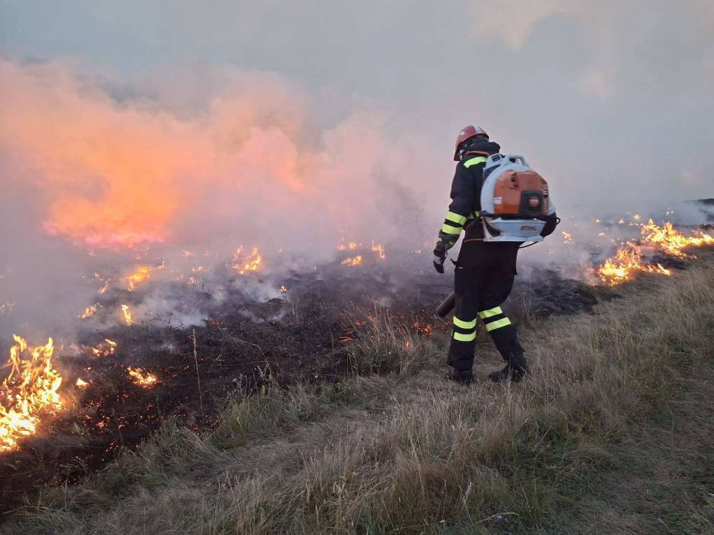 Dobra vijest iz Tomislavgrada: Veliki požar stavljen pod kontrolu