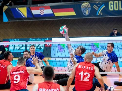 Doček himne Srbije kao primjer i pobjede zlatnih odbojkaša protiv susjeda