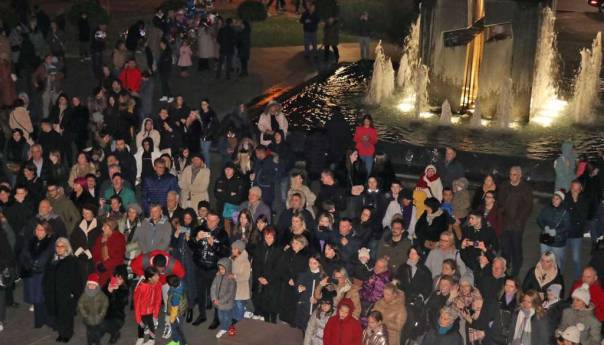 Doček Nove godine u Hercegovini: Šta se sve nudi i po kojim cijenama