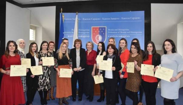 Dodijeljeni certifikati prekvalificiranim odgajateljicama
