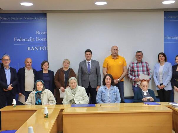 Dodijeljeni predugovori za dodjelu stana u vlasništvo za sedam pripadnika braniteljske populacije