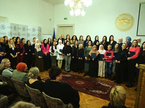 Dodijeljeno 64 certifikata polaznicama programa Prekvalifikacija za rad u predškolskom odgoju