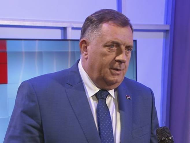 Dodik: Ako nema statusa kandidata, džaba smo sjedili u Briselu