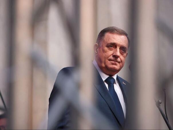 Dodik bi najradije zaboravio: Kako je otpisao Poplašena