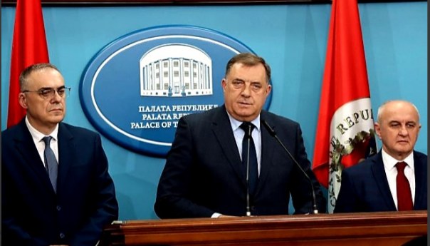 Dodik najavio uvođenje granice s FBiH i povlačenje sudija Ustavnog suda BiH