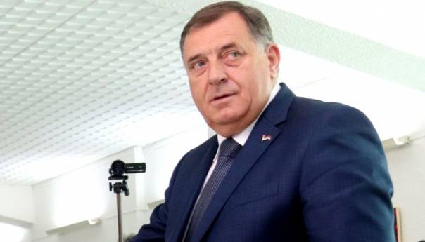 Dodik: Bošnjaci imaju dva bloka, najbolje da izbacimo SDA
