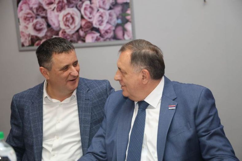 Dodik brutalno vrijeđao Džajića: On je folirant i dvolična osoba