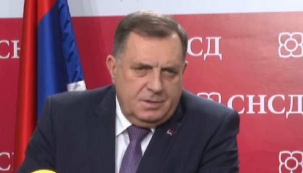Dodik: CIK dokazao da radi protiv SNSD-a u režiji stranaca