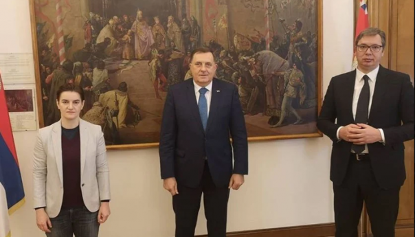 Dodik: Činimo sve da održimo zaposlenost