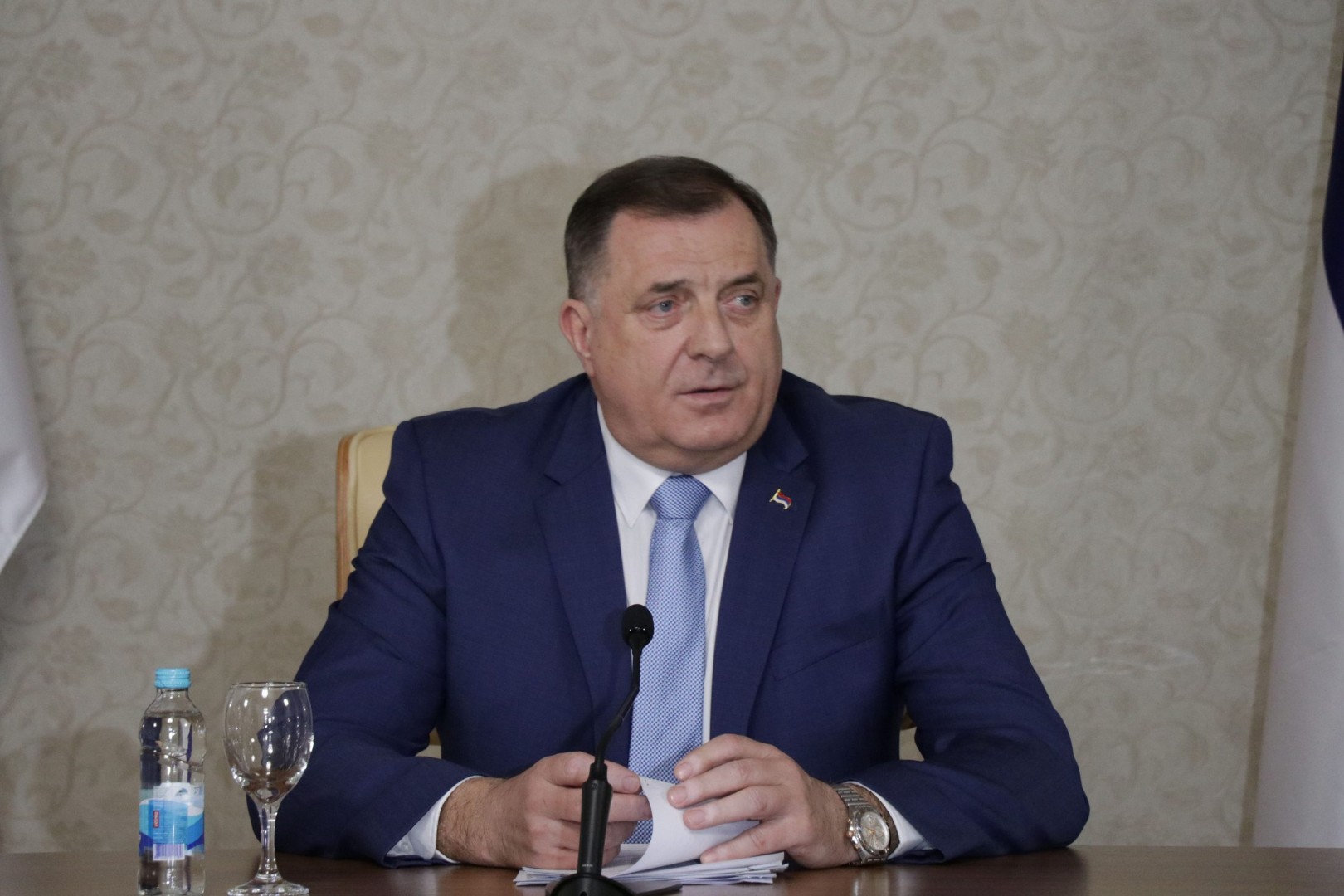 Dodik: Crnogorci koji su glasali za Rezoluciju nisu dobrodošli u RS