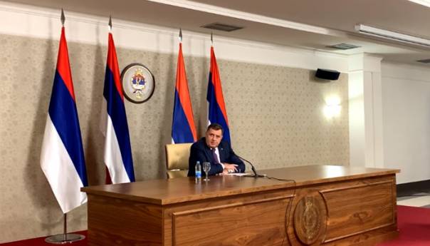 Dodik: Escobaru rečeno da idemo na povlačenje iz vojske, UIO, VSTV-a