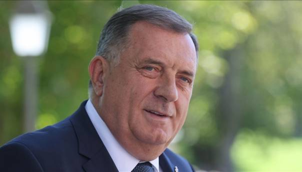 Dodik: Formiranje vlasti posao političara, a na američkog ambasadora