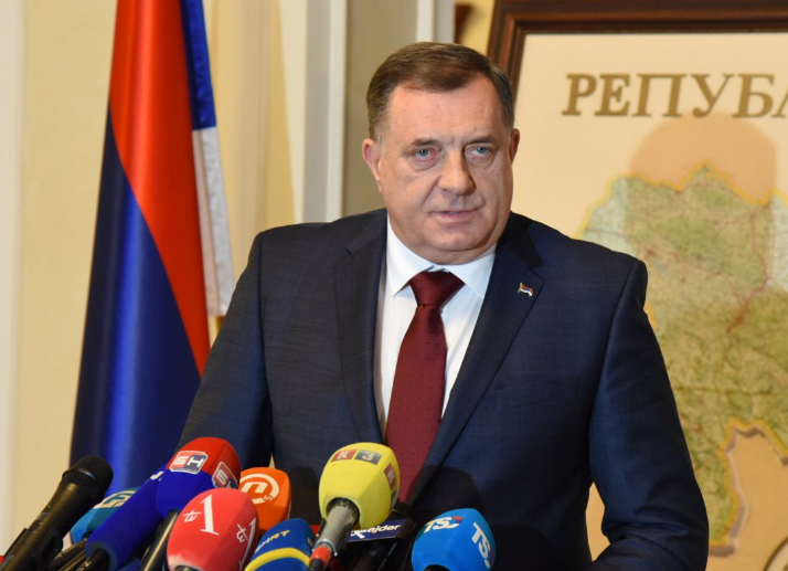 Dodik: Helez krši sve moguće propise