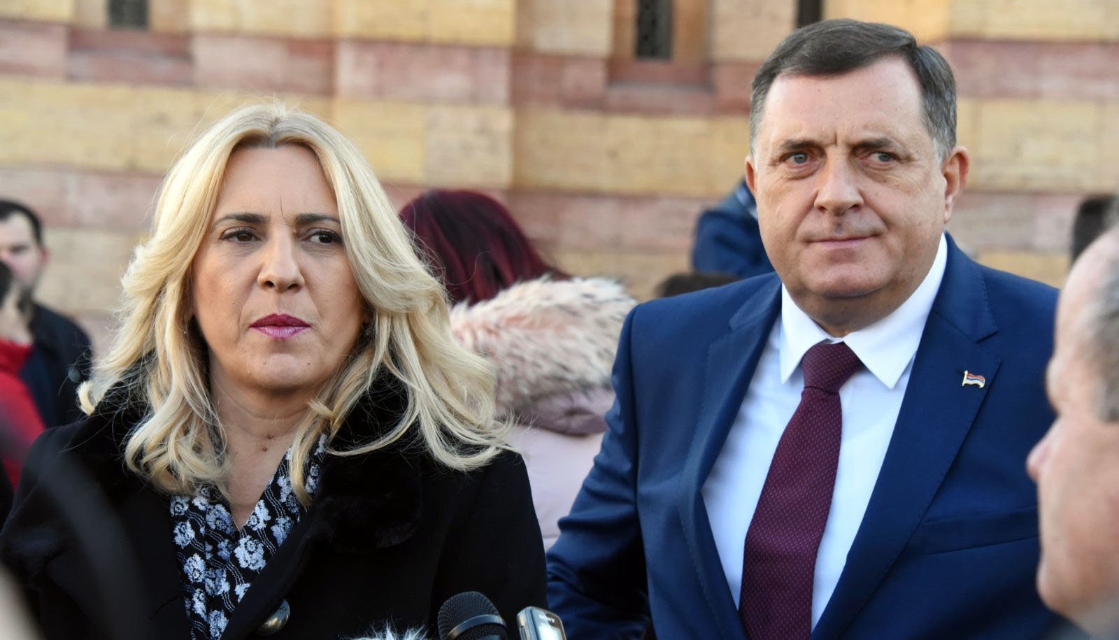 Dodik i Cvijanović najavili nastavak otimanja nadležnosti