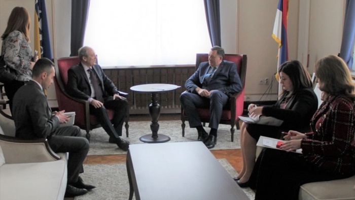 Dodik informirao Papandreoua o posebnoj sjednici Narodne skupštine RS-a