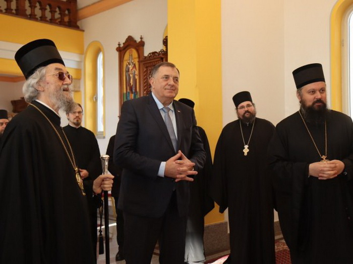 Dodik: Institucije RS nastaviće da pomažu obnovu i gradnju svetinja