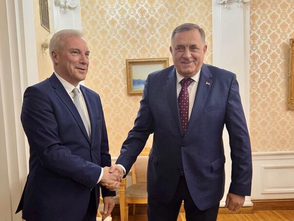 Dodik iz Moskve najavio povratak Rusije u PIC?