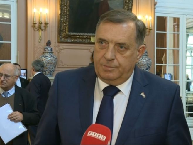Dodik iz Pariza: Francuzi žele da razgovaraju za razliku od Nijemaca