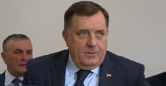 Dodik: Izmjenama Poslovnika zaustaviti haos u NSRS