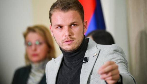 Dodik iznevjerio Srbe, spreman sam da ga zamijenim