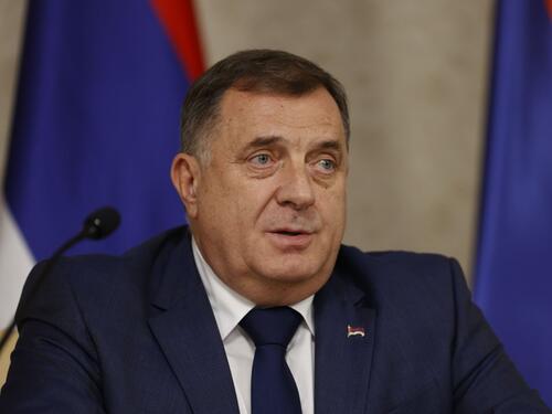 Dodik: Kad proglasimo nezavisnost, očekujem da EUFOR-a spriječi sukob
