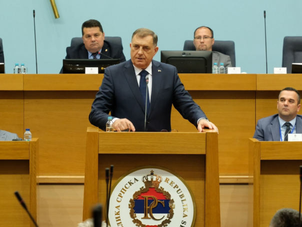 Dodik kreće u obračun: Velike kazne bankama koje poštuju američke sankcije