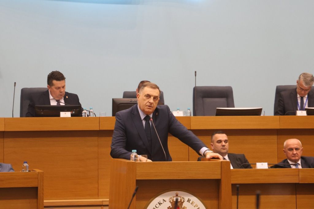 Dodik: Mi nismo pobunjenička grupa, hvala Stanivukoviću