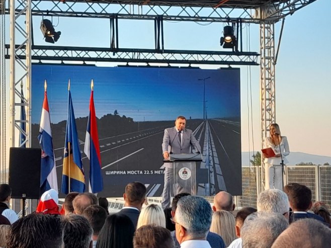 Dodik: Mi smo za EU, ali BiH 'traljavo' ide ka tome