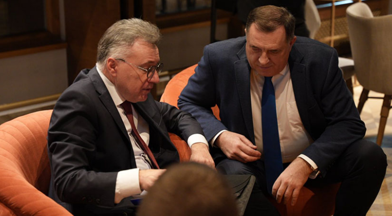 Dodik na Jahorini sa ruskim ambasadorom 