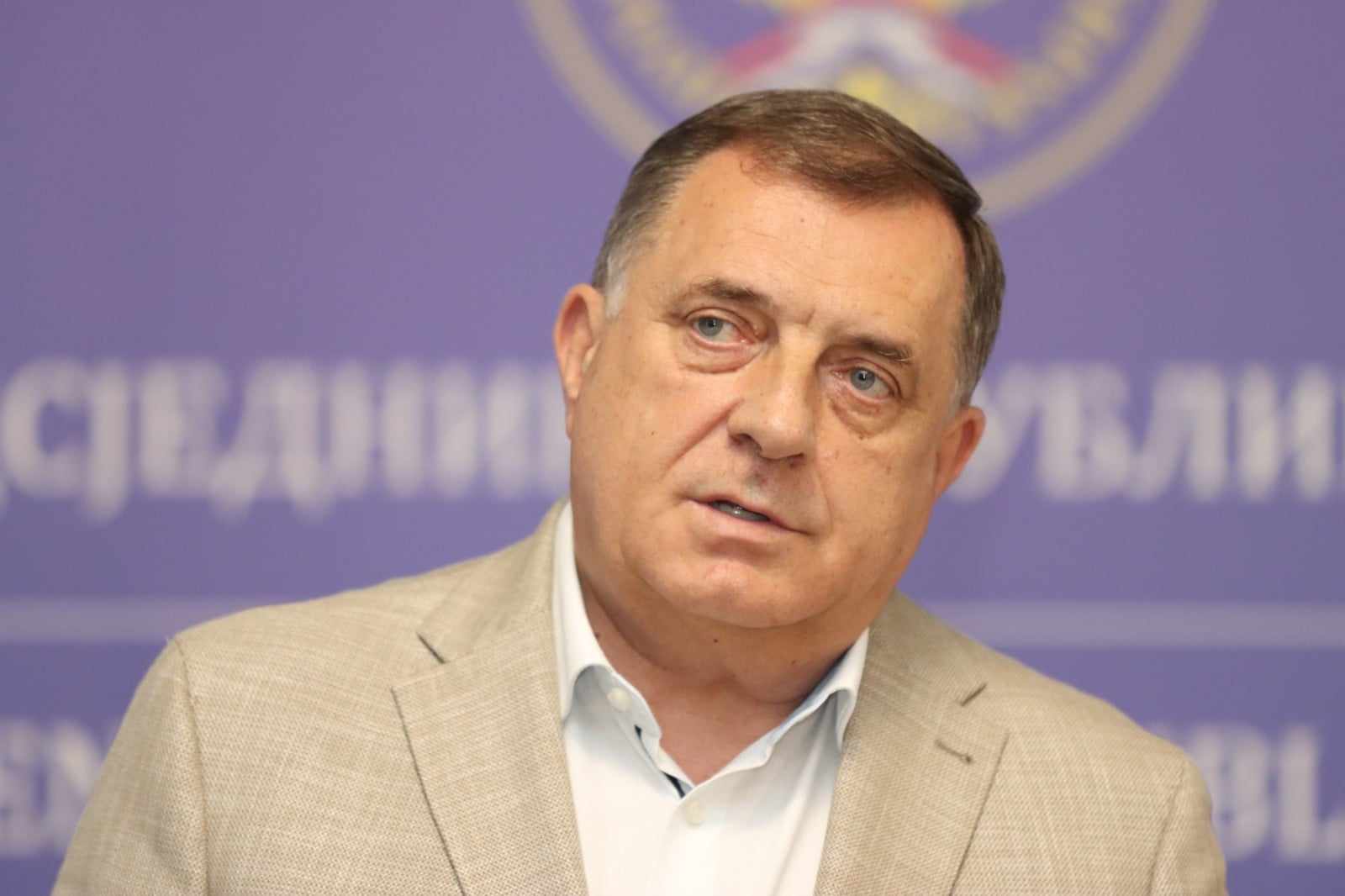 Dodik najavio sastanak sa Trojkom i HDZ