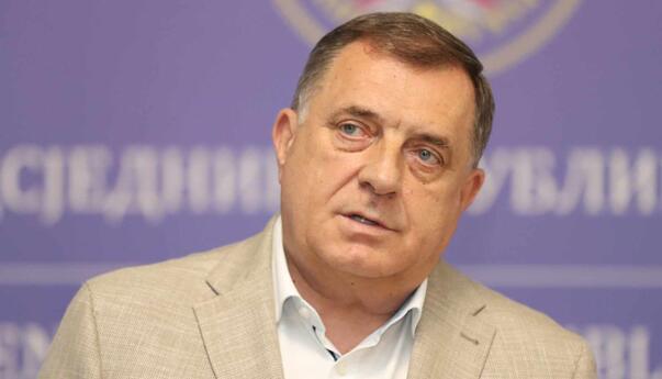 Dodik najavio sastanak sa Trojkom i HDZ