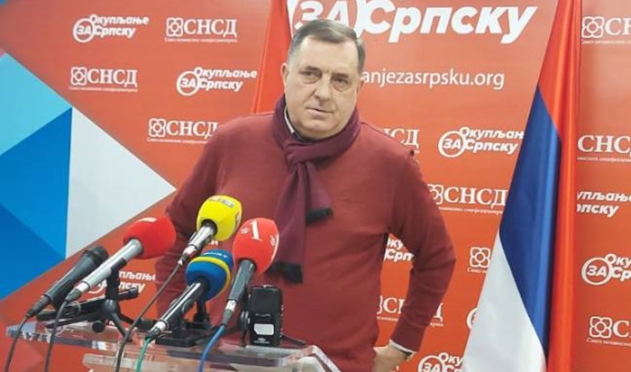 Dodik najavio vakcinaciju 2.100 medicinskih radnika iz RS-a u Srbiji