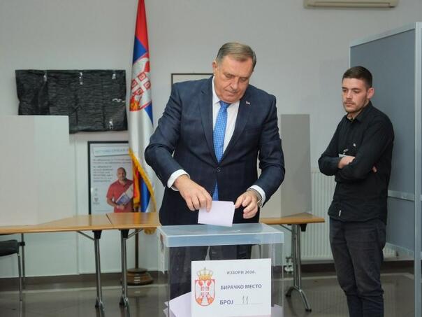 Dodik nakon glasanja: Svi u RS treba da imaju automatsko dvojno državljanstvo