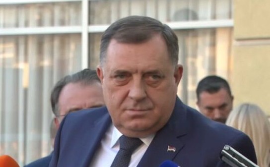Dodik nakon sastanka: Ne odustajemo od imovine