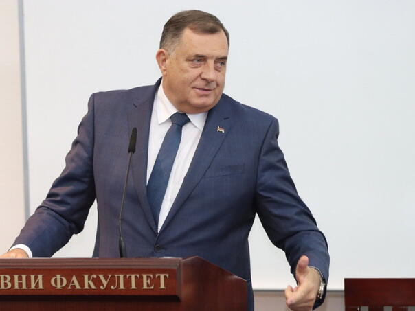 Dodik: Nećete dobiti ni grama 'srpske' imovine