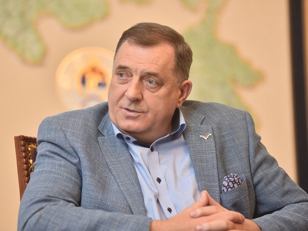 Dodik: Nije problem u Ustavu i zakonu, već u motivu