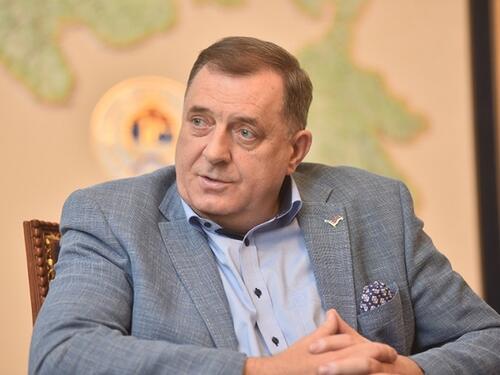 Dodik: Nije problem u Ustavu i zakonu, već u motivu