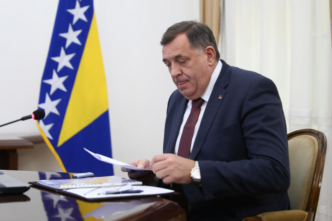 Dodik nijednom nije dao saglasnost za korištenje OSBiH u gašenju požara