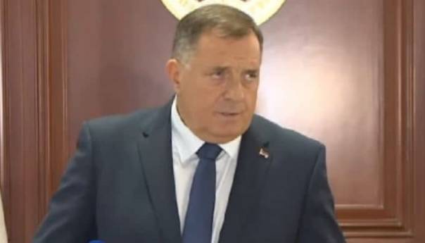 Dodik: Nisam podanik, morao sam da skrenem pažnju na poteze Njemačke