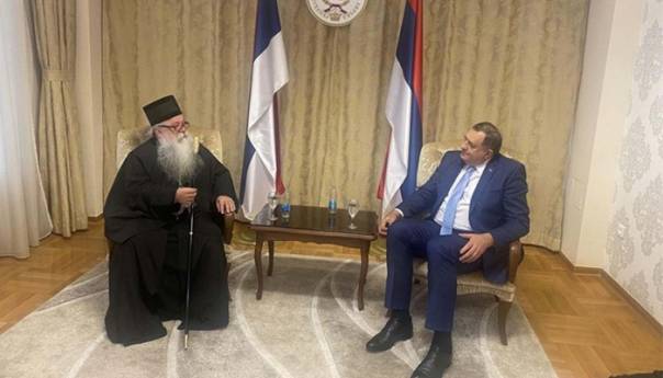 Dodik obećao finansiranje nove crkve u Konjević Polju