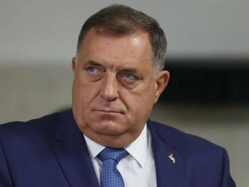 Dodik obećao: Založiću se da u RS-u minimalac bude 1050 KM