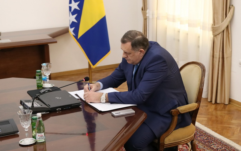 Dodik objavio stenogram: BiH je u pat poziciji, srušen je ustavni poredak