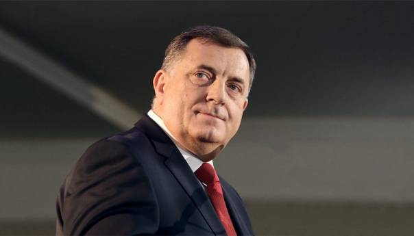 Dodik: Odakle američki vojnici na Manjači? Doveo ih Ivanić