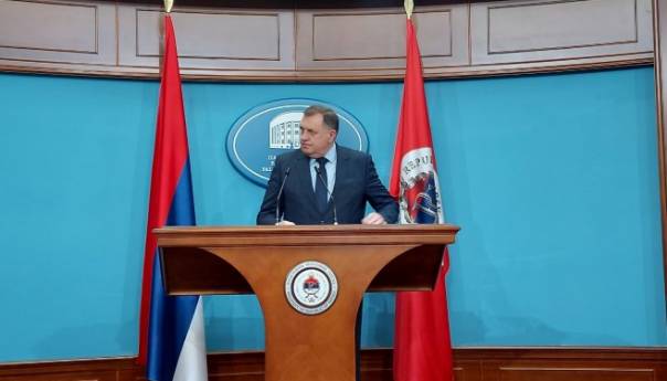 Dodik odgovorio Bećiroviću: Ne igraj se sa RS