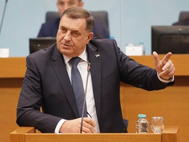 Dodik okuplja svoje kadrove sa državnog nivoa, zasjeda i NSRS