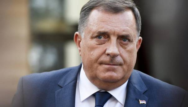 Dodik: Ono što radi Schmidt izlobirano je od Hrvatske