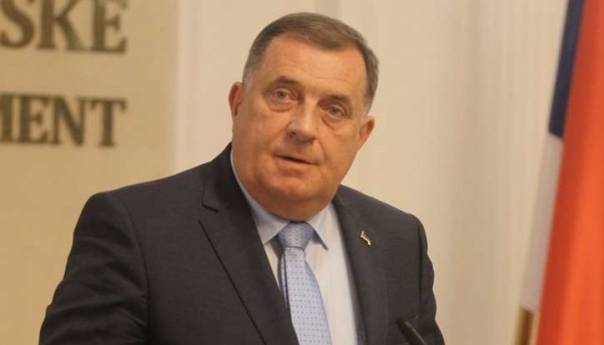 Dodik optužio šefa NATO-a da devastira Dejtonski sporazum