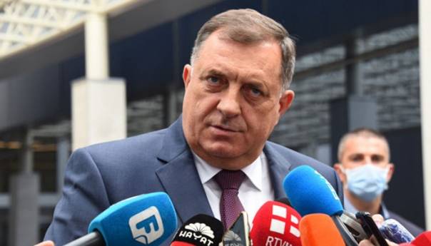 Dodik: Oružane snage ne mogu na granicu sa Srbijom