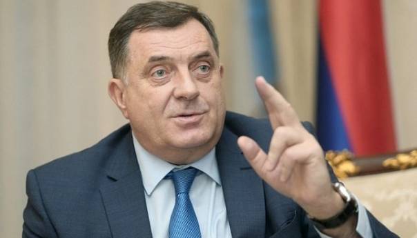 Dodik pisao ambasadorima povodom 1. marta
